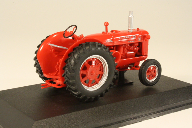 IH Mc Cormick-Deering WD-9 1948, punainen