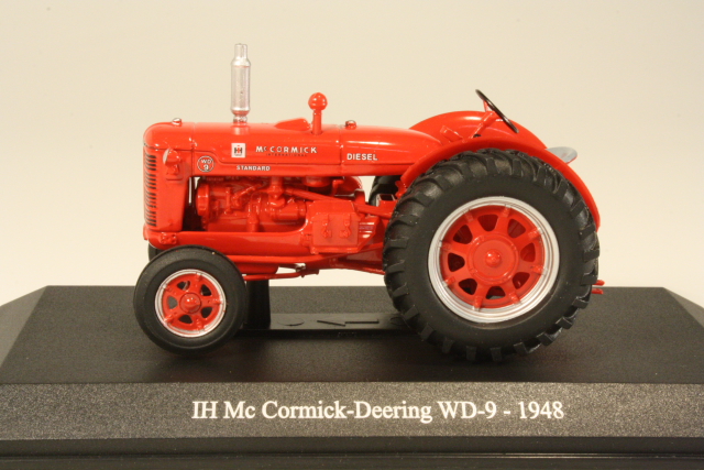 IH Mc Cormick-Deering WD-9 1948, punainen