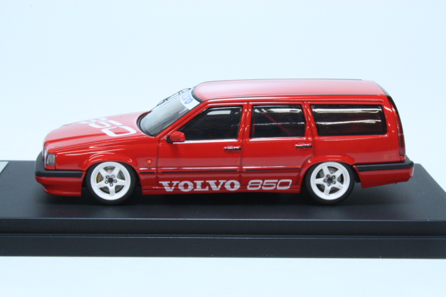 Volvo 850 Estate BTCC Prototype, red