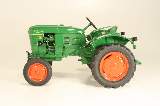 Deutz D15 1956, vihreä