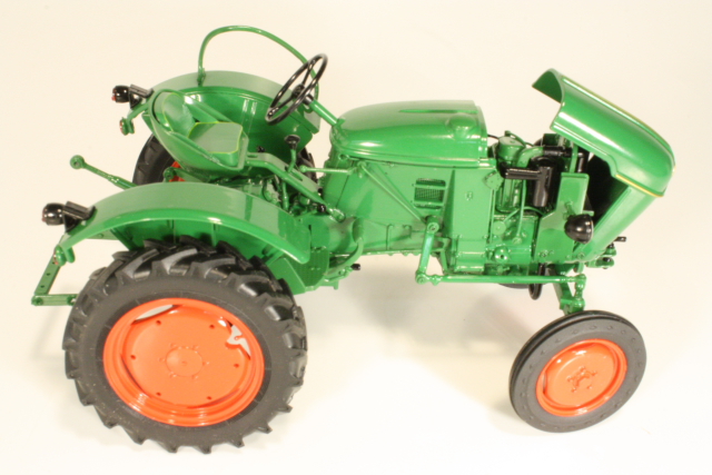 Deutz D15 1956, vihreä