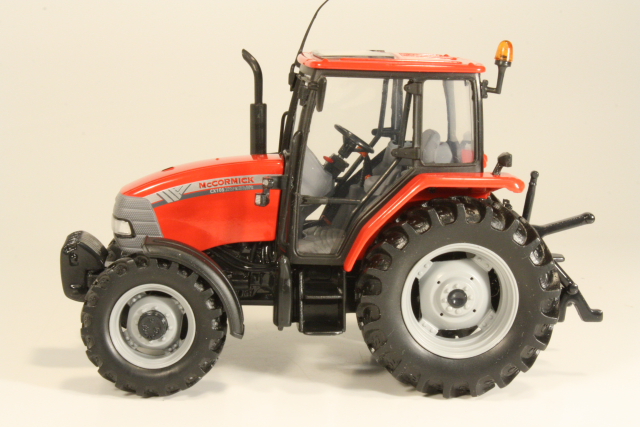 Mc Cormick CX105 2008, red