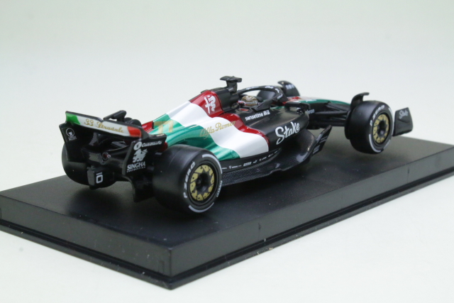 Alfa Romeo C43, Monza GP 2023, V.Bottas, no.77 "Signature"