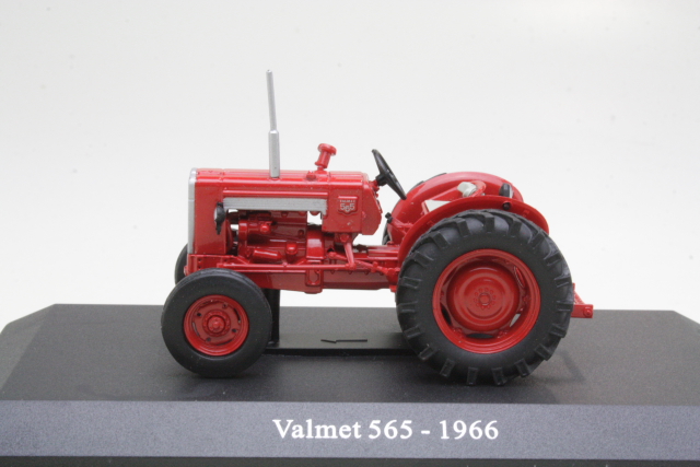 Valmet 565 1966, punainen