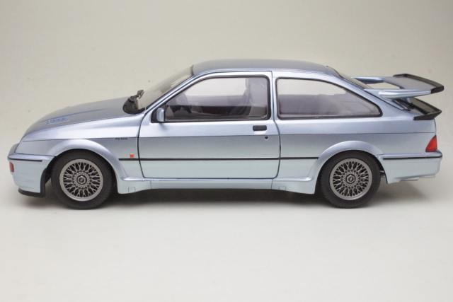 Ford Sierra RS500 Cosworth 1987, vaaleansininen