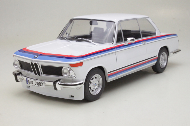 BMW 2002 Tii Turbo 1971, valkoinen