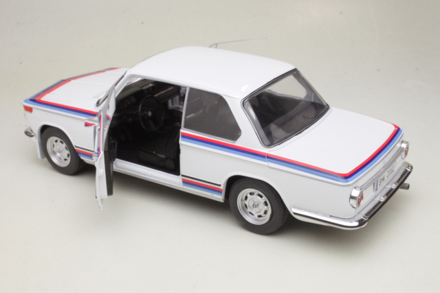 BMW 2002 Tii Turbo 1971, white