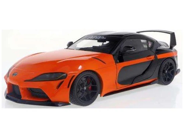 Toyota GR Supra 2024, orange