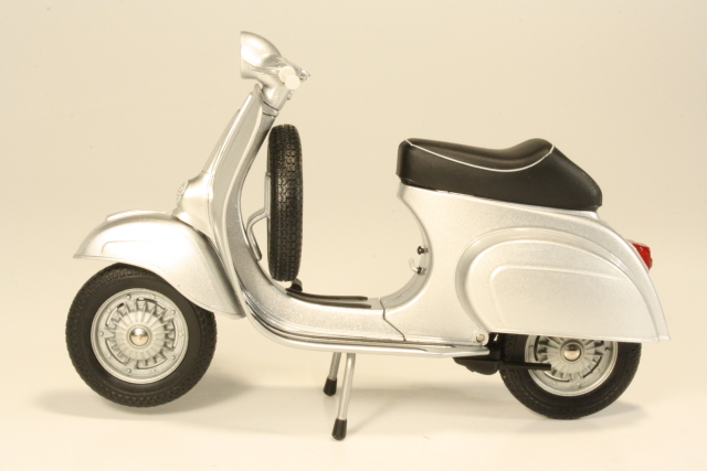Vespa 50R 1972, hopea