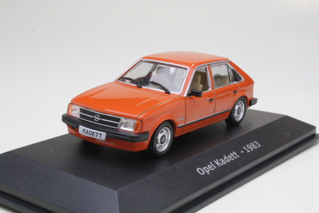 Opel Kadett D 1983, oranssi