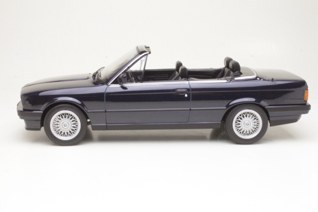 BMW 325i (e30) Cabrio 1991, tummansininen