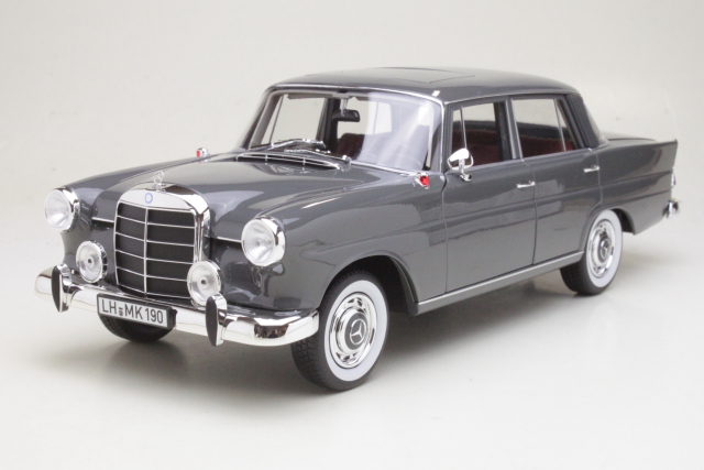 Mercedes 190D (W110) 1964, harmaa