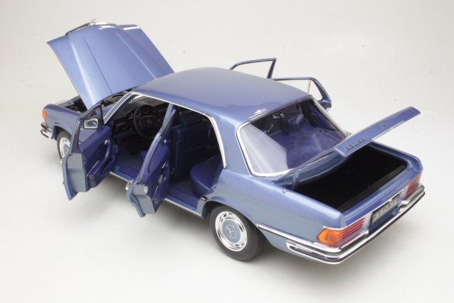 Mercedes 350SE (W116) 1973, light blue