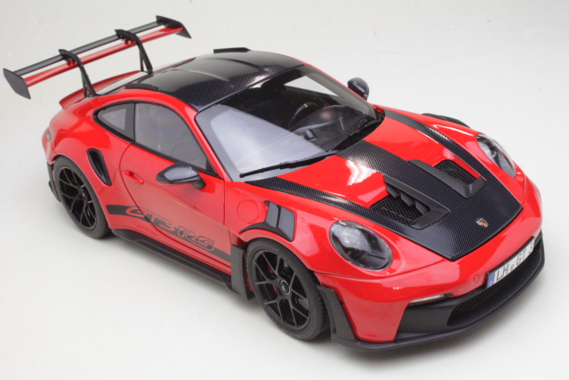 Porsche 911 GT3 RS Weissach Package 2022, punainen