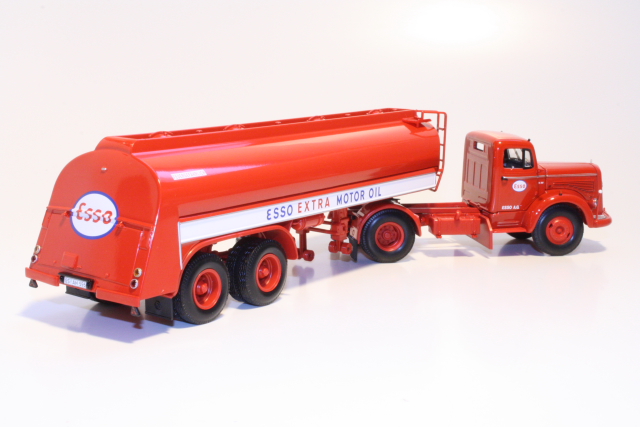 Mercedes LS315 1954 "Esso", tankkirekka