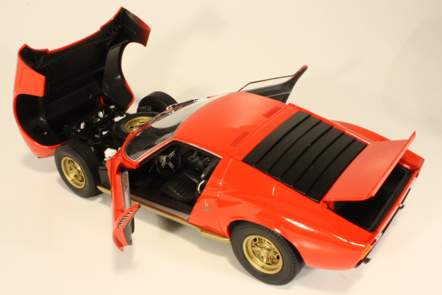 Lamborghini Miura SV 1971, red