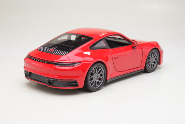 Porsche 911 Carrera 4S (992) 2019, punainen