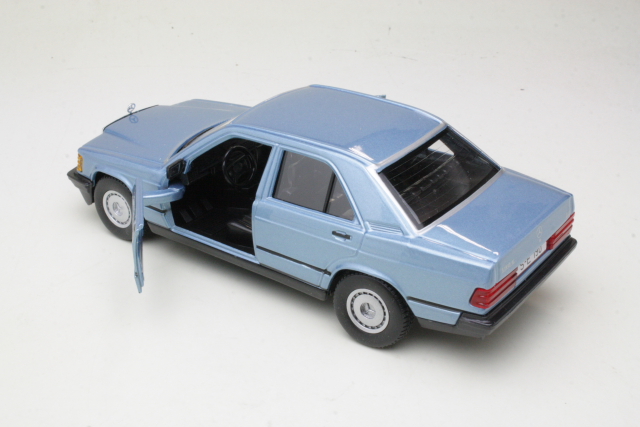 Mercedes 190E (w201) 1987, sininen