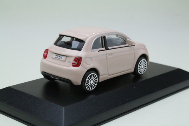 Fiat 500e 2021, pinkki