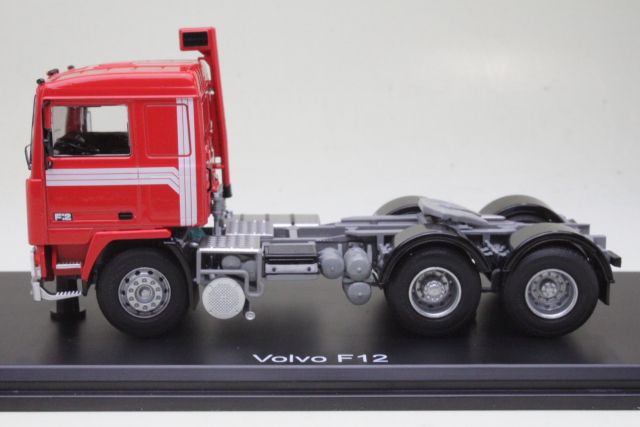 Volvo F12 1984, punainen