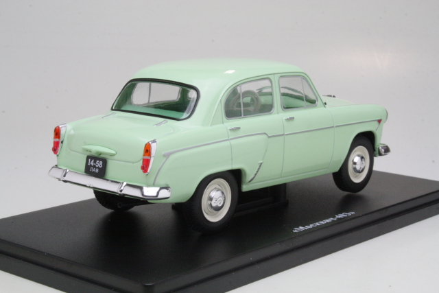 Moskvitch 403 1962, light green