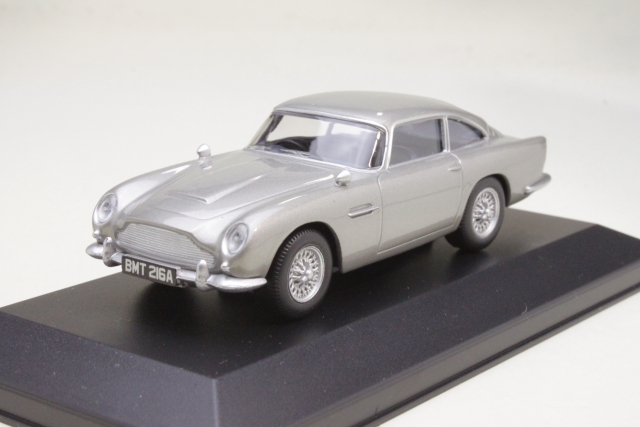 Aston Martin DB5 1963, silver