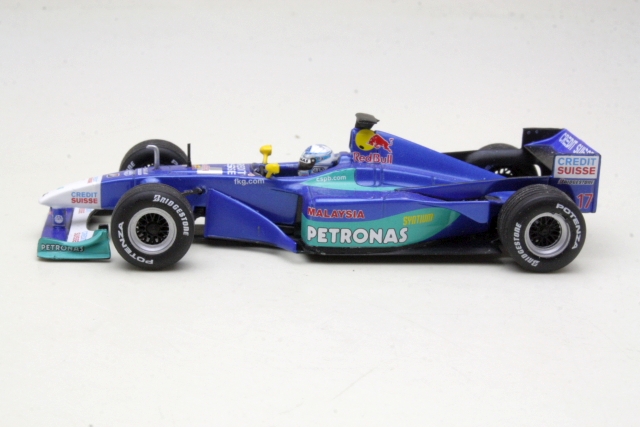 Sauber Petronas C20, F1 Showcar 2001, K.Räikkönen, no.17