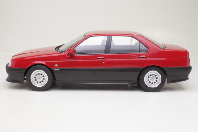 Alfa Romeo 164 Q4 1994, punainen