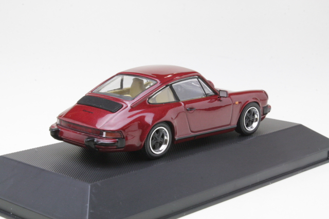 Porsche 911 Carrera 3.2 1984, tummanpunainen