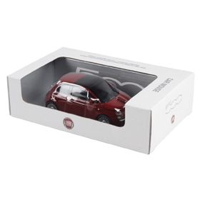 Fiat 500 2007 punainen. Johdoton optinen rullahiiri.
