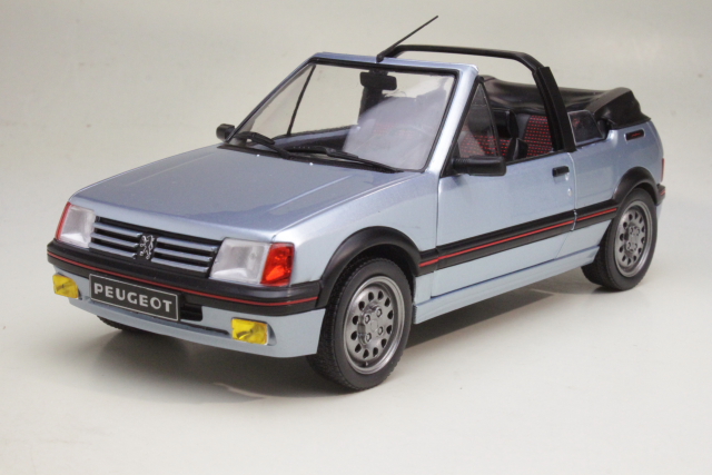 Peugeot 205 CTI 1.6 Cabriolet 1989, vaaleansininen