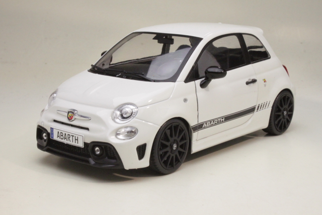 Fiat 500 Abarth 595 2022, valkoinen