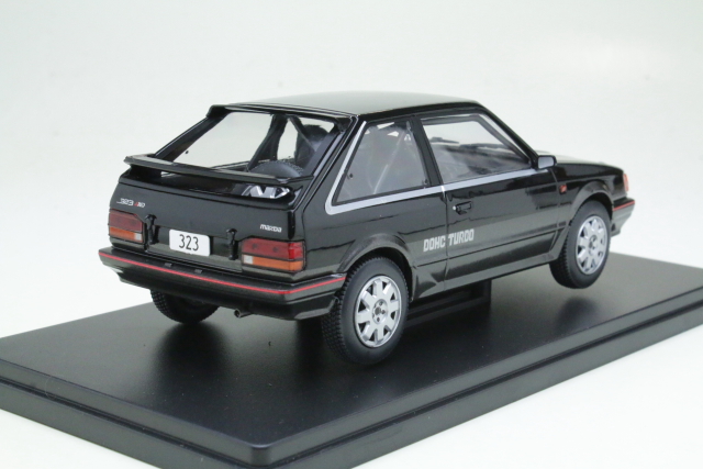 Mazda 323 4WD Turbo 1989, musta