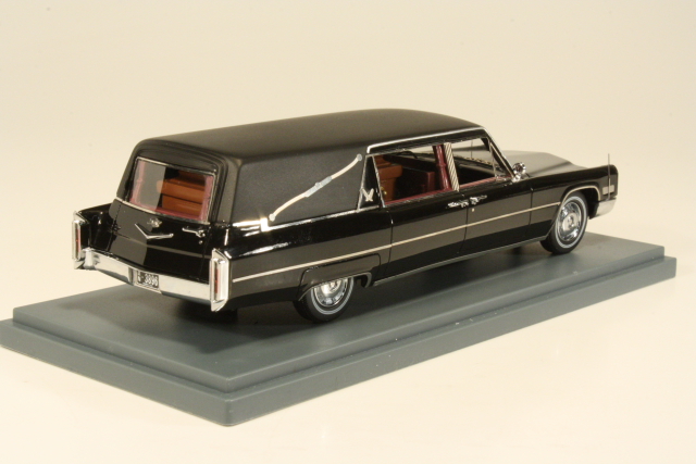 Cadillac S&S Hearse 1966, black