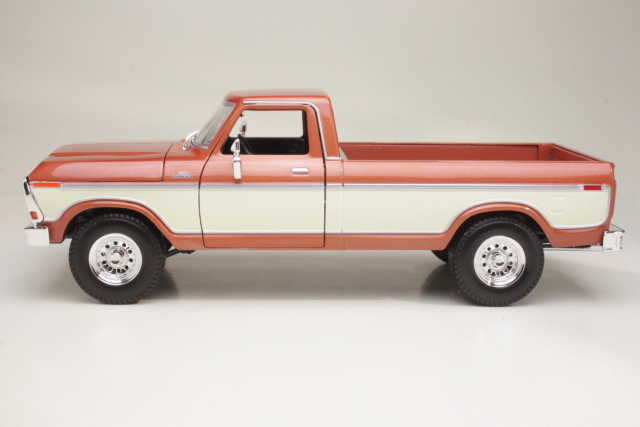 Ford F-150 1979, ruskea/valkoinen