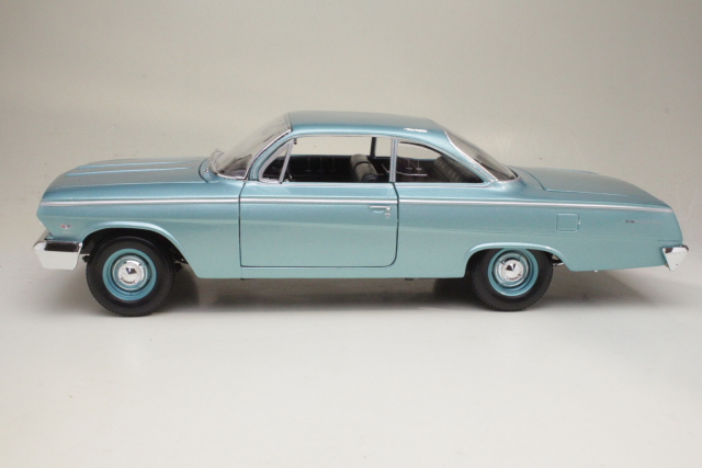 Chevrolet Bel Air 1962, sininen