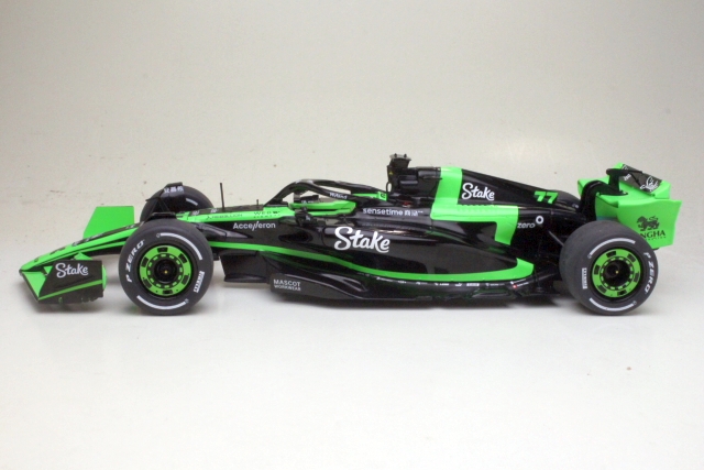 Sauber C44, F1 Showcar 2024, V.Bottas, no.77