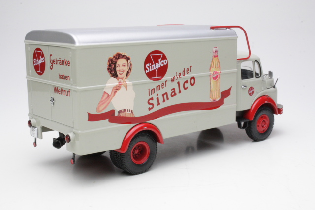 Mercedes L911 "Sinalco"