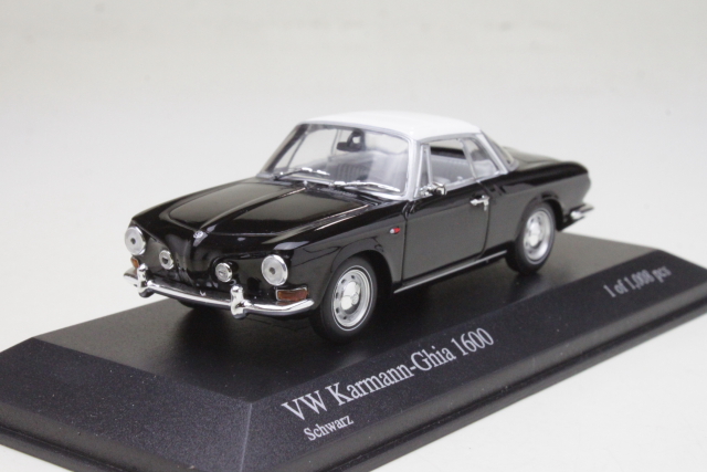 VW Karmann Ghia 1600 1966, musta/valkoinen