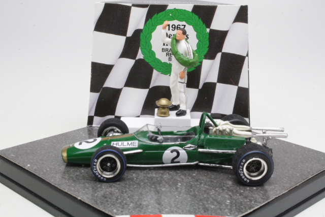 Brabham Repco BT24, World Champion 1967, D.Hulme, no.2