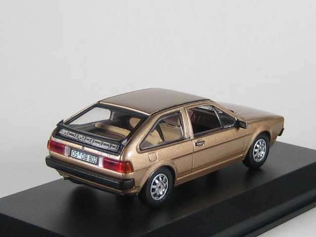 VW Scirocco 2GT 1980, metallinruskea