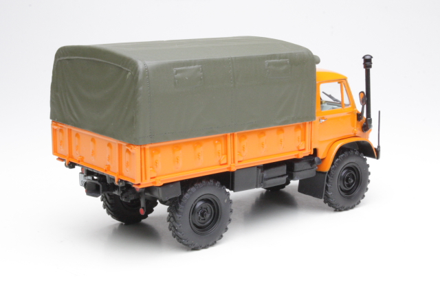 MB Unimog 404 1960, oranssi