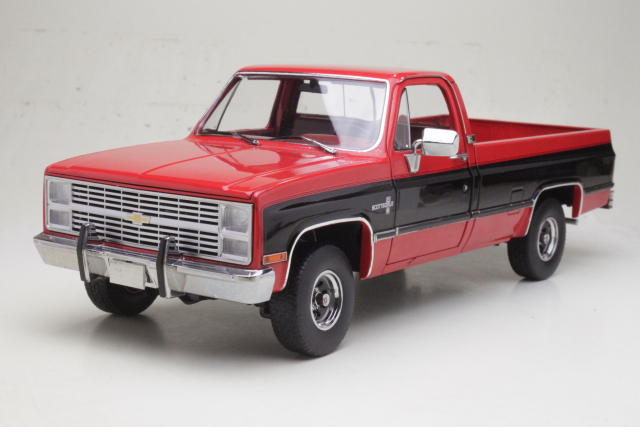 Chevrolet K10 Pick-Up 1984, punainen/musta