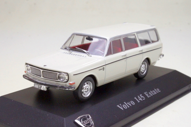 Volvo 145 Estate, white