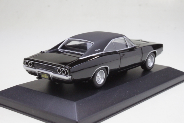 Dodge Charger 1968, musta