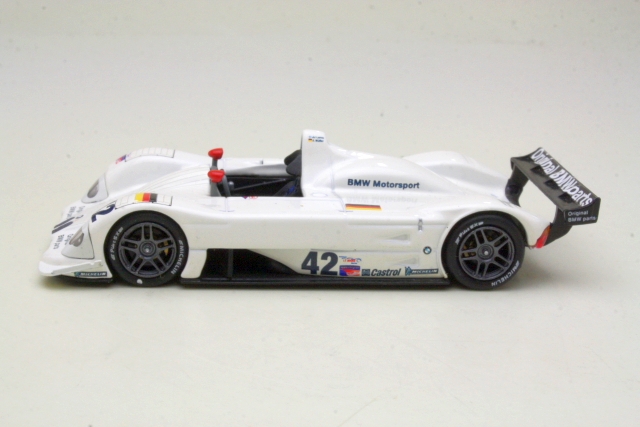 BMW 12 LMR, 6th overall 2000, JJ.Lehto/J.Muller, no.42