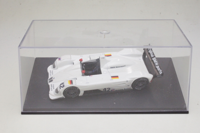 BMW 12 LMR, 6th overall 2000, JJ.Lehto/J.Muller, no.42