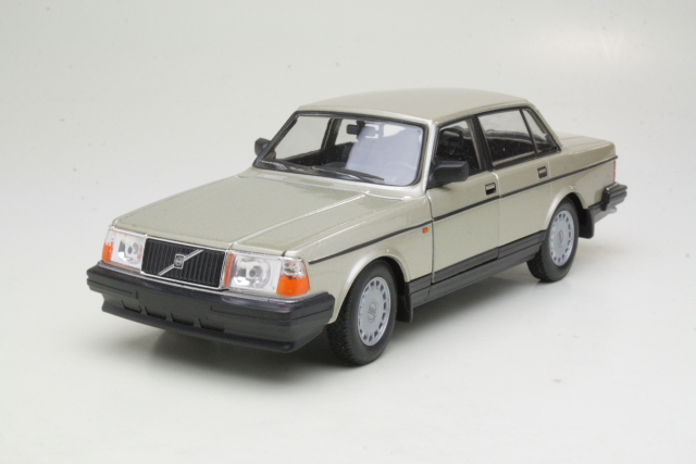 Volvo 240GL 1986, kulta