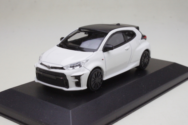 Toyota GR Yaris 2024, white