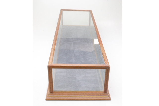 Glass Vitrine